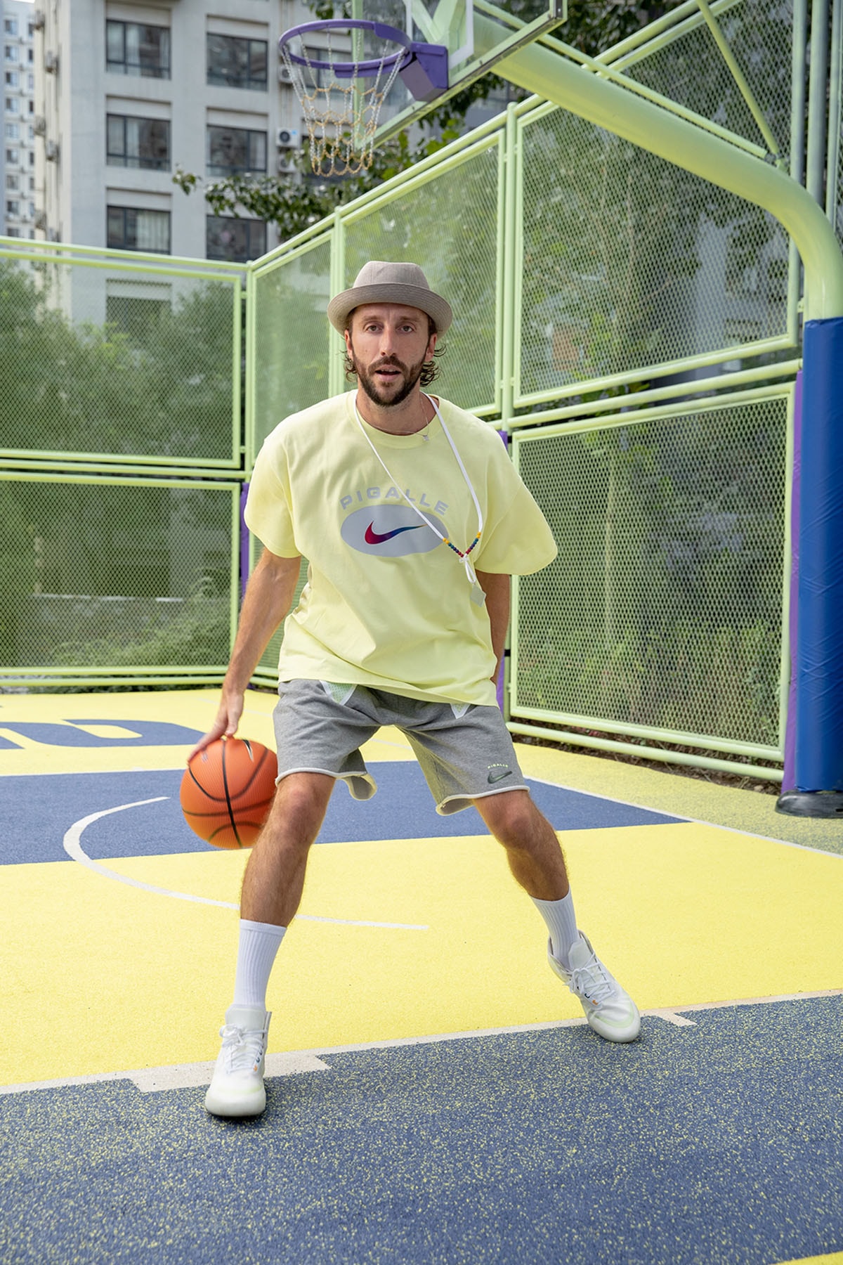 ナイキ ピガール Nike x Pigalle のバスケットボールからインスパイアされた最新コラボコレクションが到着