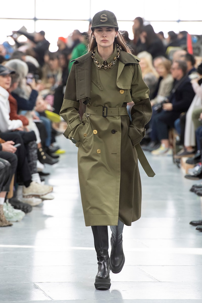 サカイ 2020年秋冬コレクションのバックステージに潜入 sacai Paris Fashion Week Fall Winter Runway Nike Pegasus Vaporfly pfw co ed chitose abe deconstruction military outerwear japanese designer layer styles leopard olive asymmetrical 
