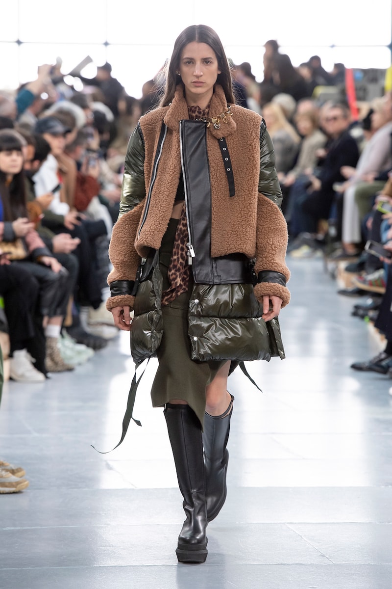 サカイ 2020年秋冬コレクションのバックステージに潜入 sacai Paris Fashion Week Fall Winter Runway Nike Pegasus Vaporfly pfw co ed chitose abe deconstruction military outerwear japanese designer layer styles leopard olive asymmetrical 