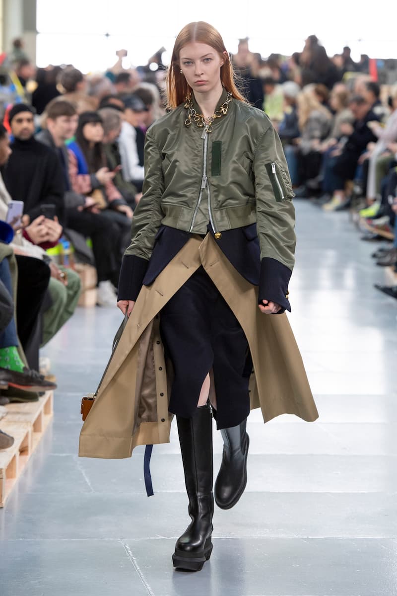 サカイ 2020年秋冬コレクションのバックステージに潜入 sacai Paris Fashion Week Fall Winter Runway Nike Pegasus Vaporfly pfw co ed chitose abe deconstruction military outerwear japanese designer layer styles leopard olive asymmetrical 