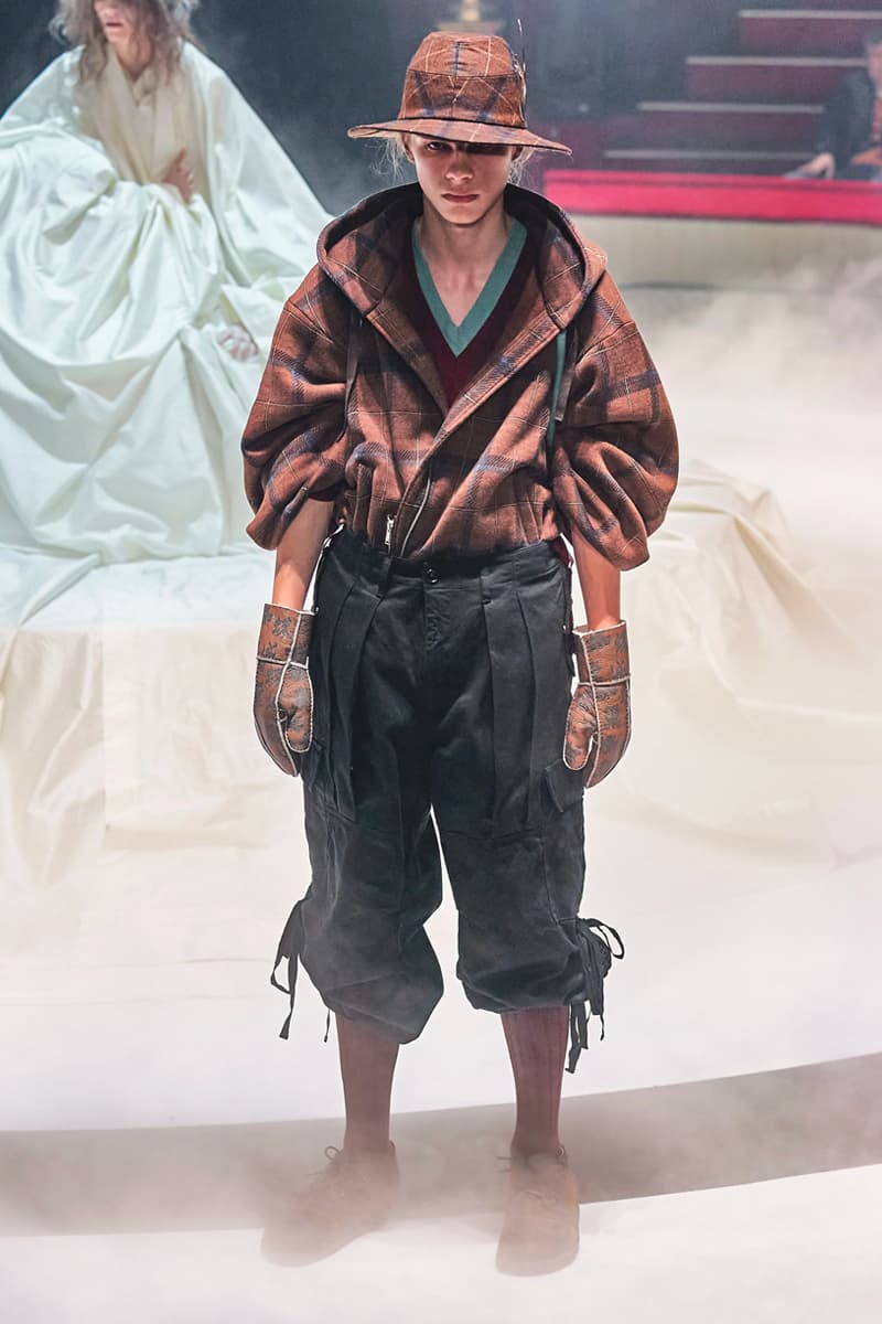 アンダーカバー 2020年秋冬コレクション UNDERCOVER Fallen Man Fall Winter 2020 Runway Collection Paris Fashion Week throne of Blood Akira Kurosawa Jun Takahashi Info Release Date Look Image Full