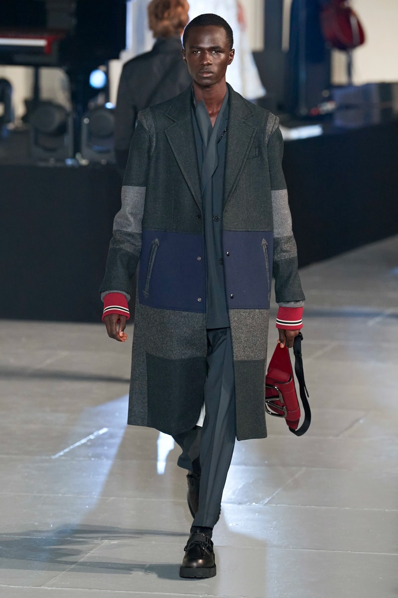 ヴァレンティノ 2020年秋冬コレクション オニツカタイガー Valentino Fall/Winter 2020 Runway Collection paris fashion week mens Pierpaolo Piccioli ready to wear flowers 