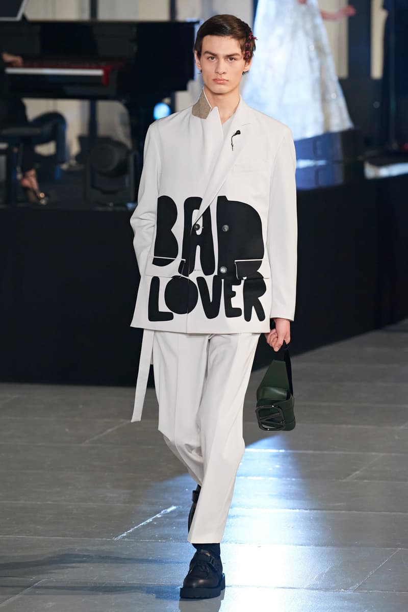 ヴァレンティノ 2020年秋冬コレクション オニツカタイガー Valentino Fall/Winter 2020 Runway Collection paris fashion week mens Pierpaolo Piccioli ready to wear flowers