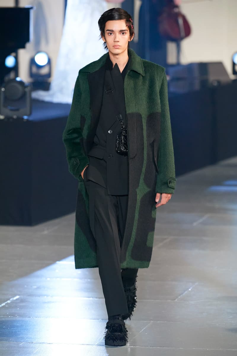 ヴァレンティノ 2020年秋冬コレクション オニツカタイガー Valentino Fall/Winter 2020 Runway Collection paris fashion week mens Pierpaolo Piccioli ready to wear flowers 