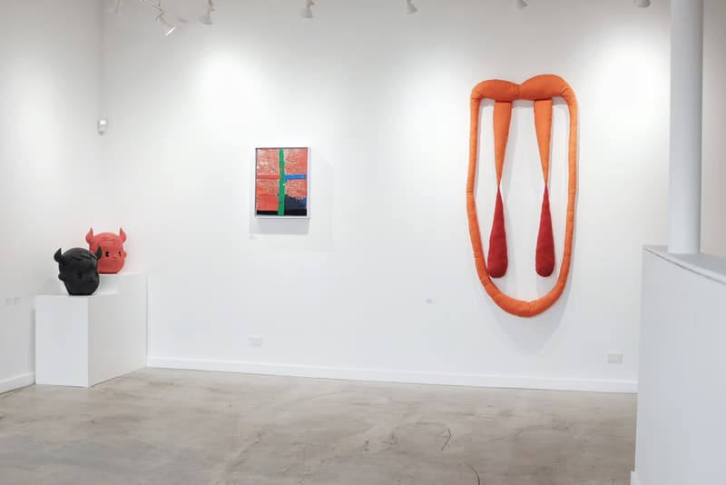 イージー・オタバーが主宰するエキシビション”1988”がシカゴで開催 easy otabor group exhibition anthony gallery erik parker tyrrell winston sterling ruby en iwamura artworks paintings sculptures