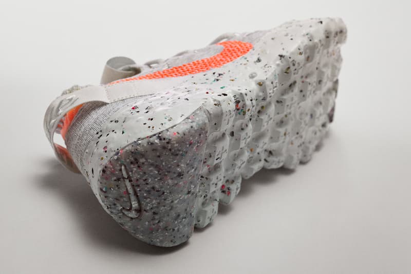 ナイキ スペース・ヒッピー Nike が工場の廃材を再利用した “Space Hippie” コレクションを公開 nike space hippie collection 1 2 3 4 factory floor carbon footprint sustainable crater foam release date info photos price rPoly crater foam grind rubber