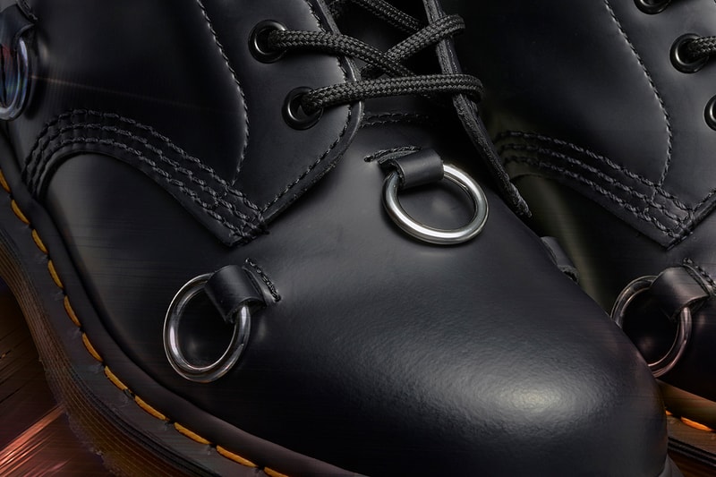 Raf Simons × Dr. Martens のコラボによる8ホールブーツが発売 Raf simons dr martens spring summer 2020 release information 1460 remastered boots metal hooks buy cop purchase