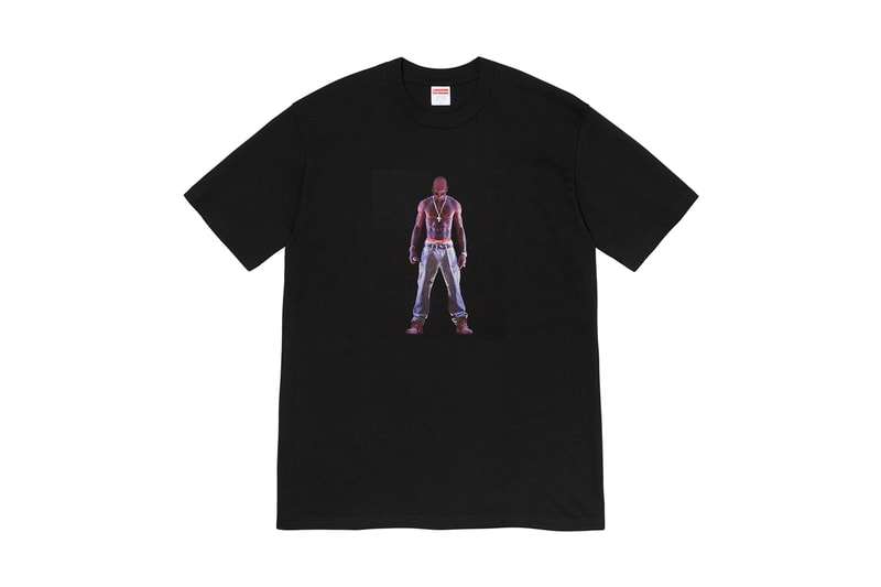 シュプリーム Supreme 2020年春夏コレクション Tシャツ 今回のコレクションの中でも最も注目すべきは、2Pac（トゥパック）のホログラムをフィーチャーした1枚であろう。既にティーザーがアップされており、期待が煽られていたが、ボックスロゴのボクサーブリーフを着用する2Pacの姿がプリントされている。また、女性写真家のPamela Hanson（パメラ・ハンソン）撮影による、1990年代を代表するスーパーモデル Naomi Campbell（ナオミ・キャンベル）のクラシックなポートレート写真と、レジェンドスケーター Mark Gonzales（マーク・ゴンザレス）のイラストを組み合わせたTシャツは、〈Supreme〉でしか実現しえない、スペシャルなプロダクトだ。その他、目を引くタイダイTシャツや、様々なフォントの単語がコラージュされたロングスリーブTシャツなど、同ブランドらしいセンス溢れるプリントが施されたアイテムが展開される。
