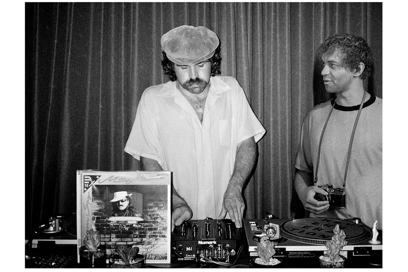 LA発の音楽クルー Reverberation Radio リバーブレーション レディオ と THE SLOW のコラボTシャツが Ron Herman ロンハーマン にて限定発売