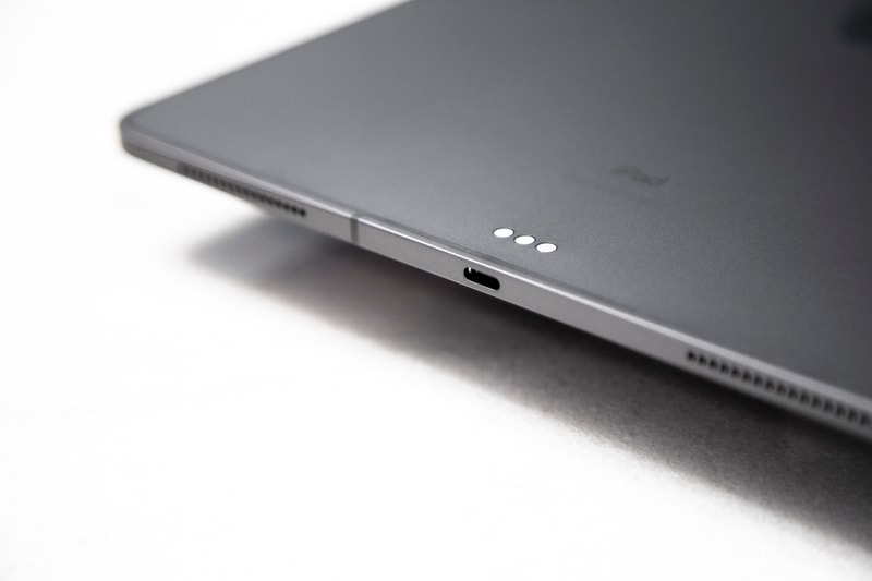 アップルの新型 iPad Proにクローズアップ アイパッド Apple iPad Pro 12.9" Tablet Closer Look PC Laptop Replacement