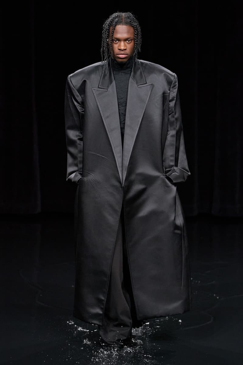 バレンシアガ 2020年秋冬コレクション Balenciaga Fall/Winter 2020 fw20 Runway Show Paris Fashion Week Climate Change  Demna Gvasalia Menswear Womenswear collection