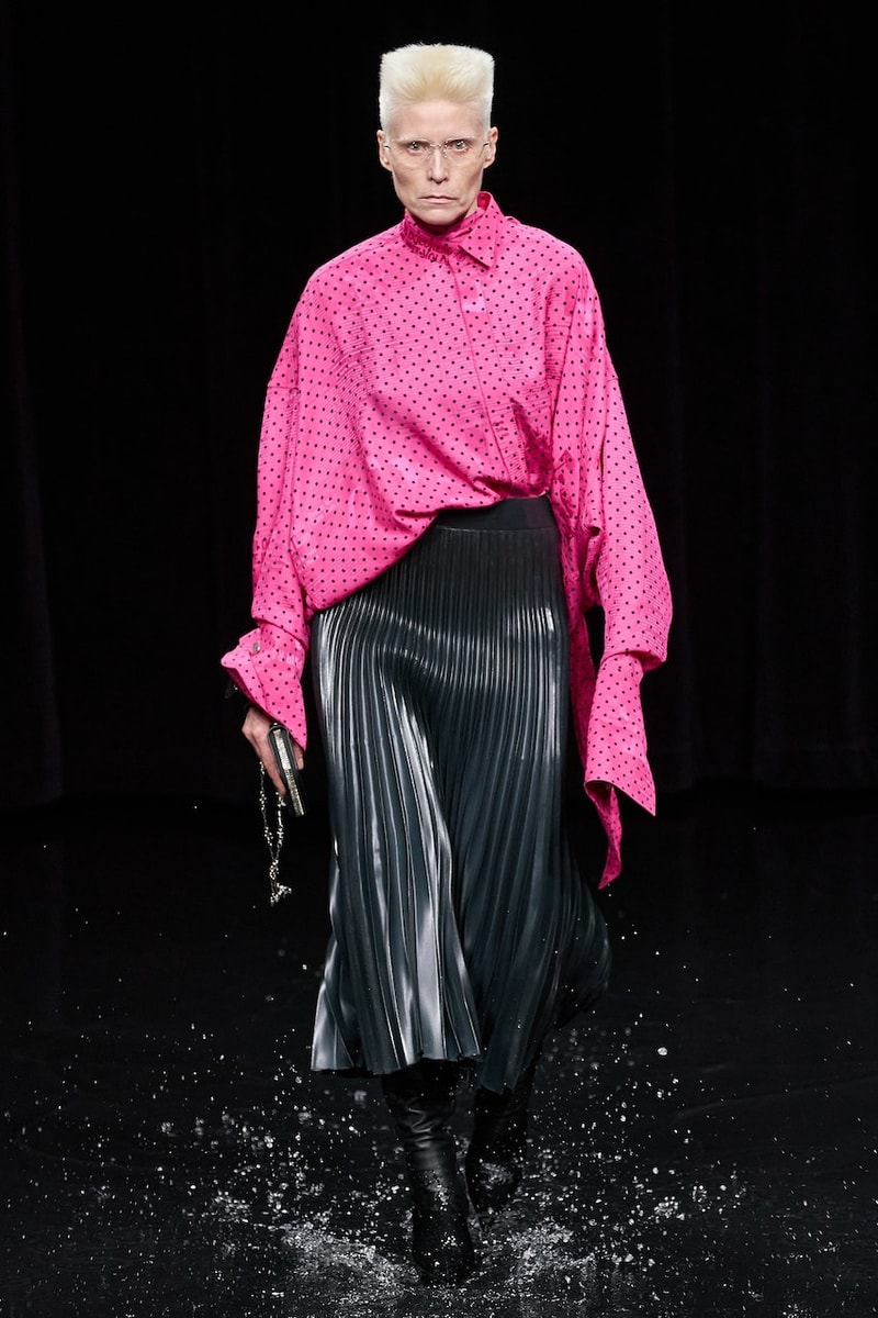 バレンシアガ 2020年秋冬コレクション Balenciaga Fall/Winter 2020 fw20 Runway Show Paris Fashion Week Climate Change  Demna Gvasalia Menswear Womenswear collection