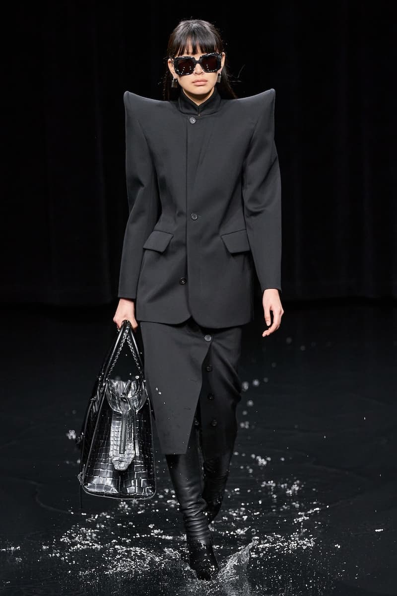 バレンシアガ 2020年秋冬コレクション Balenciaga Fall/Winter 2020 fw20 Runway Show Paris Fashion Week Climate Change  Demna Gvasalia Menswear Womenswear collection