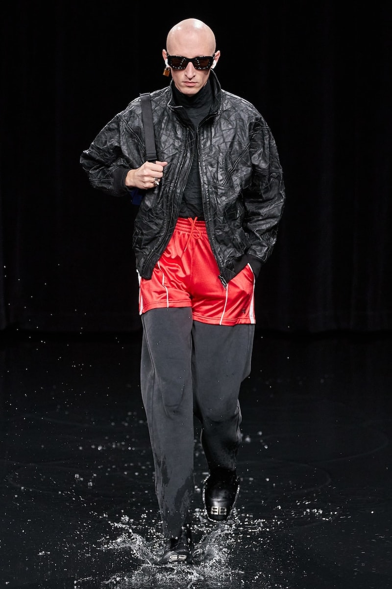 バレンシアガ 2020年秋冬コレクション Balenciaga Fall/Winter 2020 fw20 Runway Show Paris Fashion Week Climate Change  Demna Gvasalia Menswear Womenswear collection