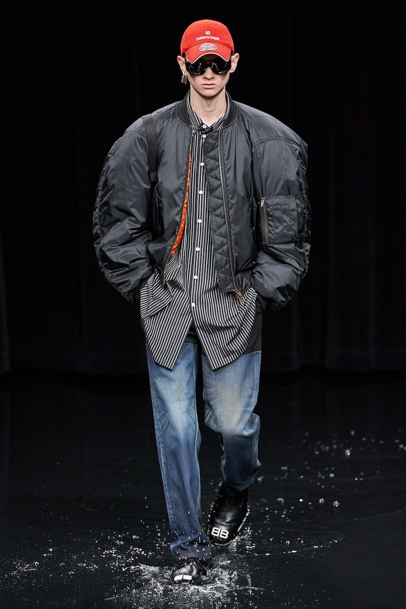 バレンシアガ 2020年秋冬コレクション Balenciaga Fall/Winter 2020 fw20 Runway Show Paris Fashion Week Climate Change  Demna Gvasalia Menswear Womenswear collection