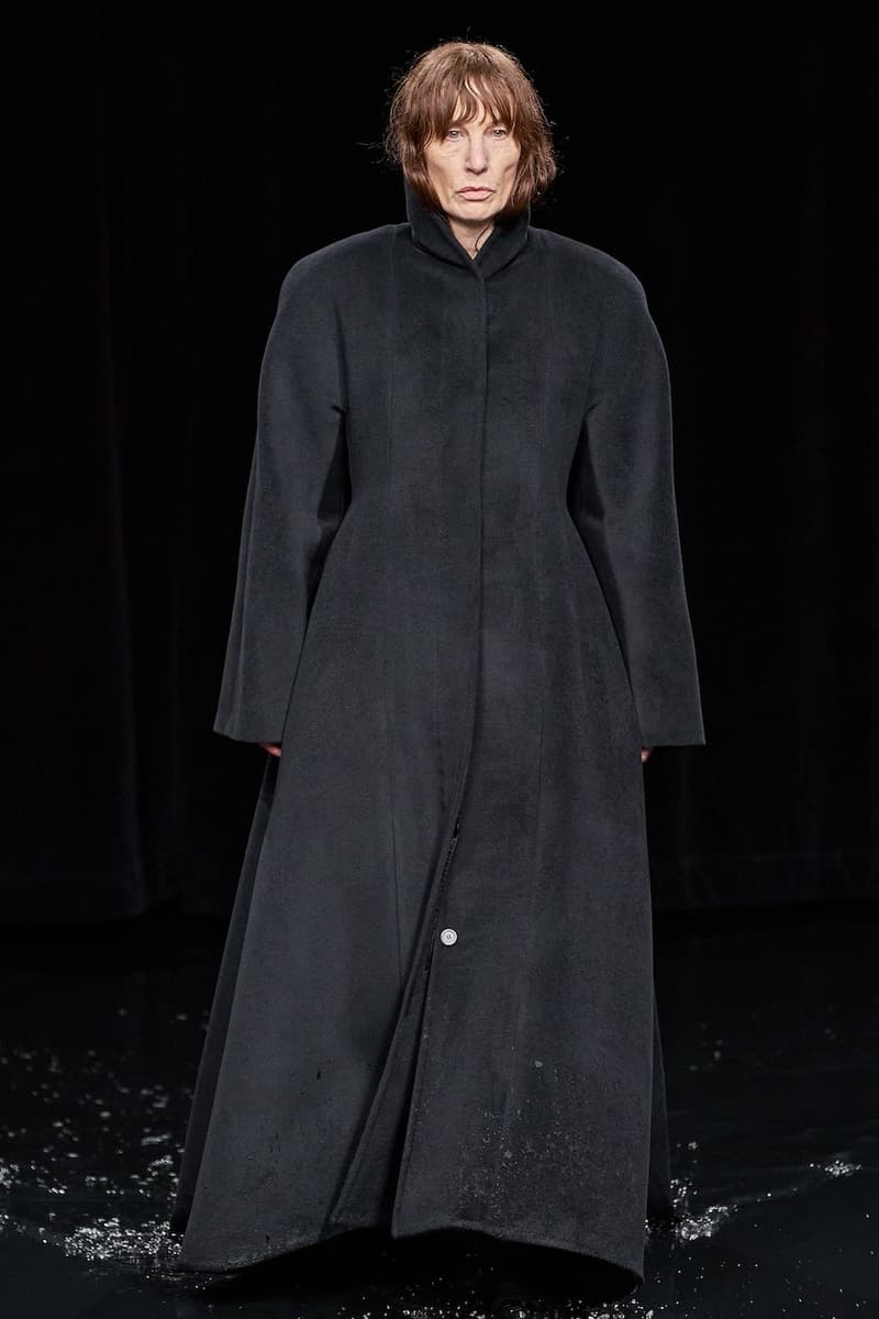 バレンシアガ 2020年秋冬コレクション Balenciaga Fall/Winter 2020 fw20 Runway Show Paris Fashion Week Climate Change  Demna Gvasalia Menswear Womenswear collection