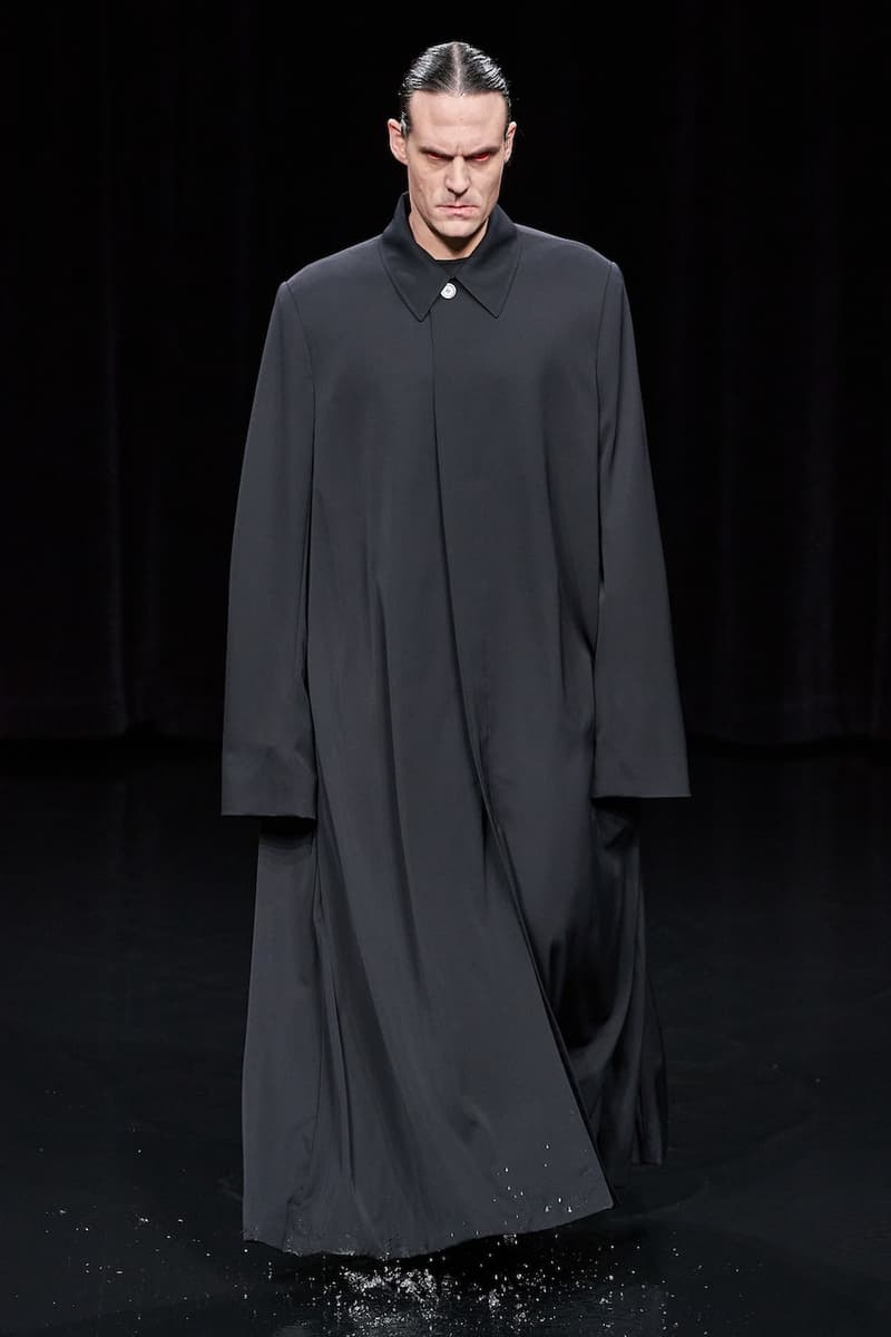 バレンシアガ 2020年秋冬コレクション Balenciaga Fall/Winter 2020 fw20 Runway Show Paris Fashion Week Climate Change  Demna Gvasalia Menswear Womenswear collection