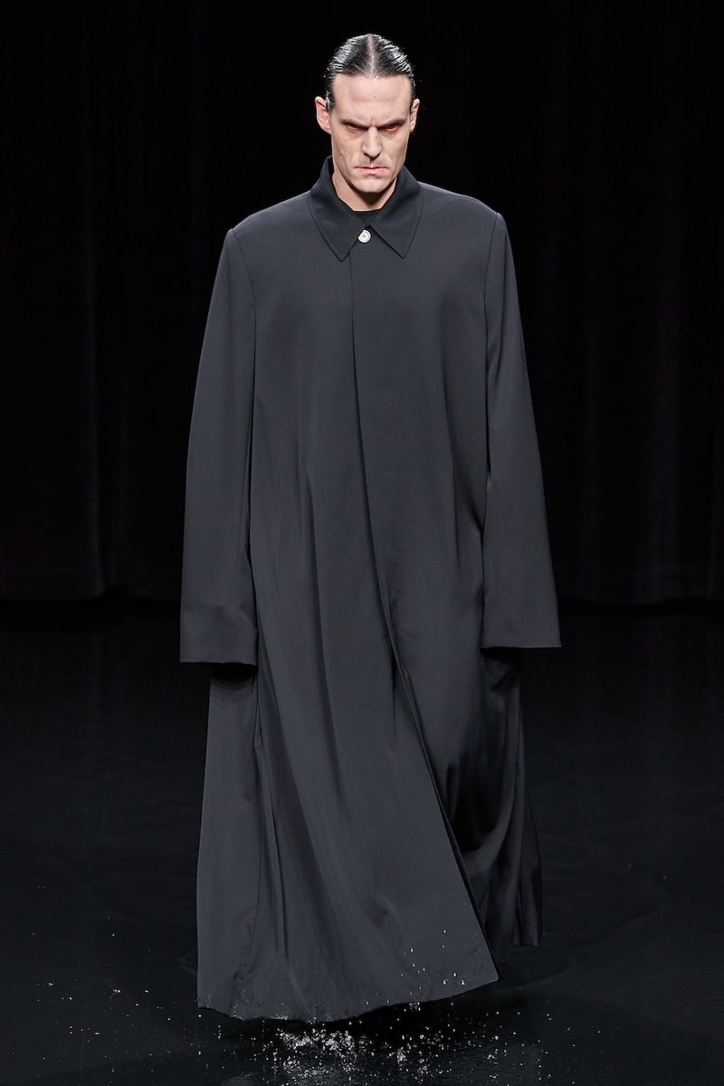 バレンシアガ 2020年秋冬コレクション Balenciaga Fall/Winter 2020 fw20 Runway Show Paris Fashion Week Climate Change  Demna Gvasalia Menswear Womenswear collection