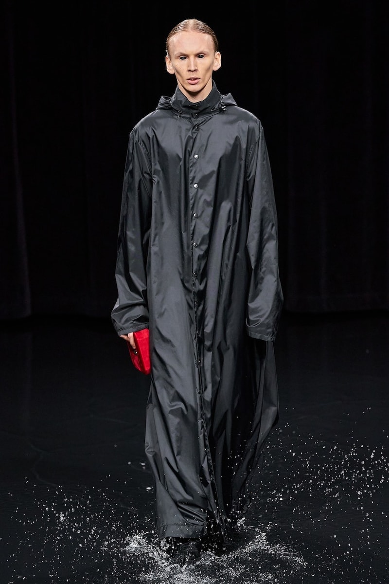 バレンシアガ 2020年秋冬コレクション Balenciaga Fall/Winter 2020 fw20 Runway Show Paris Fashion Week Climate Change  Demna Gvasalia Menswear Womenswear collection