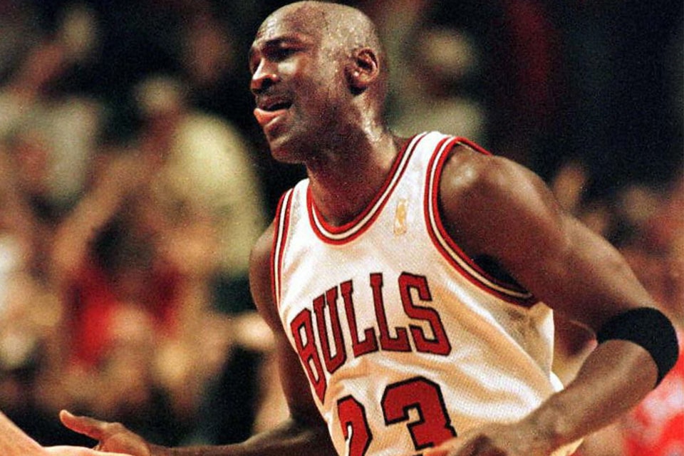 マイケル ジョーダンの 大人げない神対応 が話題に Hypebeast Jp マイケル ジョーダンの 大人げない神対応 が話題に Hypebeast Jp