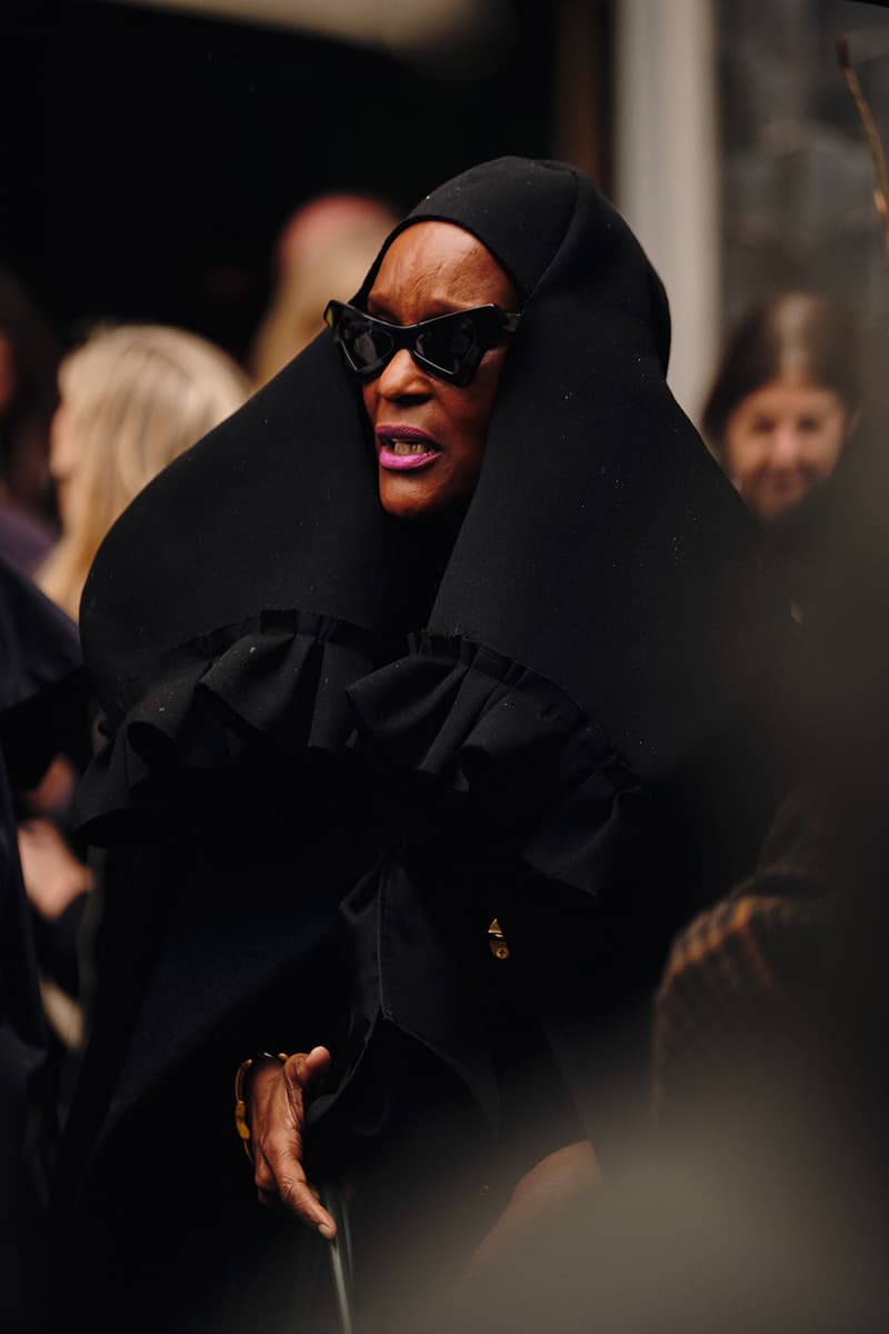 ストリートスタイル：2020年秋冬シーズンのパリ・ファッションウィーク ウィメンズ Streetstyle：Paris Fashion Week Fall/Winter 2020 Paris Fashion Week Fall/Winter 2020 Streetstyle Womenswear Looks HYPEBAE Spotted Bella Hadid Kaia Gerber Michéle Lamy Dior Maison Margiela Louis Vuitton Jordans LOEWE Rick Owens Alexa Chung