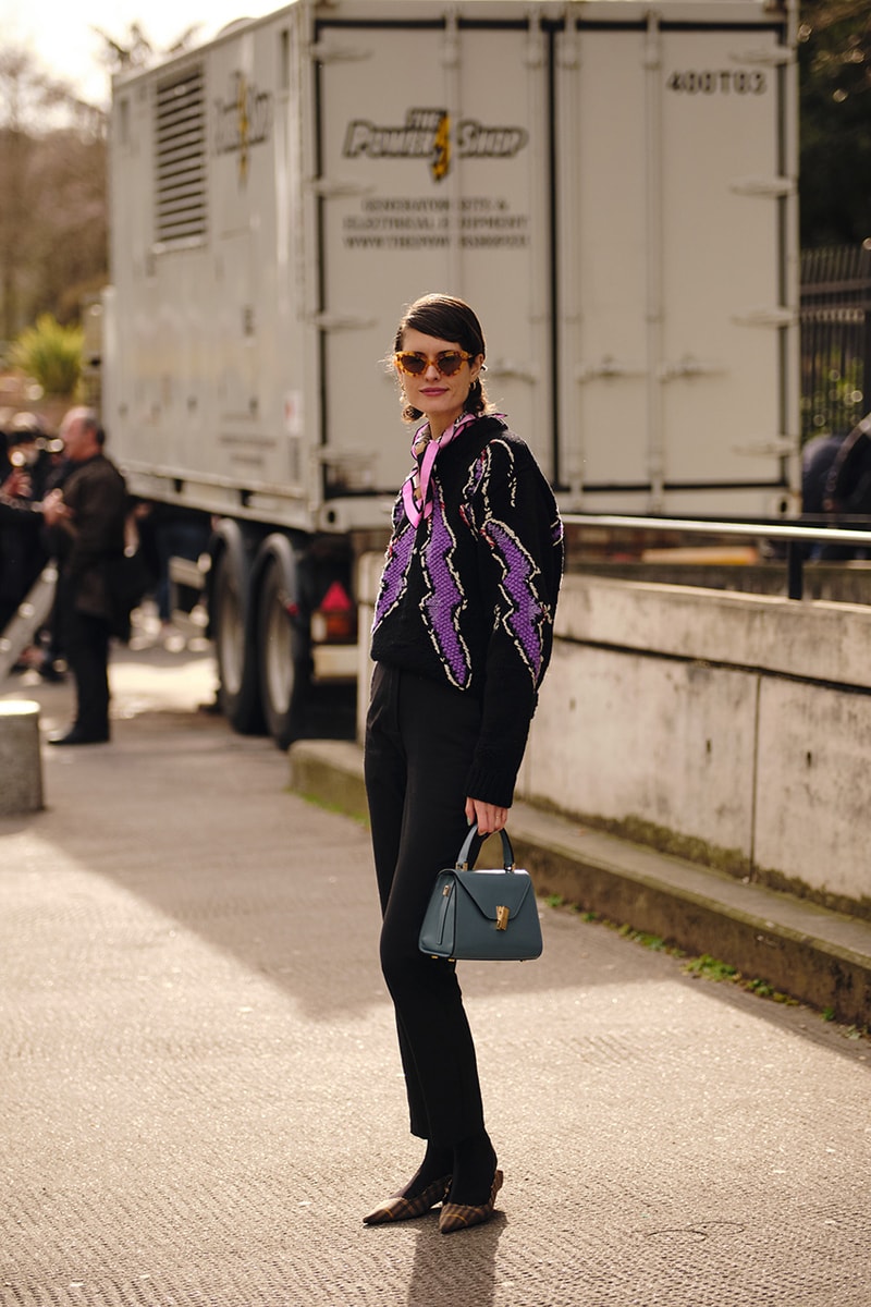 ストリートスタイル：2020年秋冬シーズンのパリ・ファッションウィーク ウィメンズ Streetstyle：Paris Fashion Week Fall/Winter 2020 Paris Fashion Week Fall/Winter 2020 Streetstyle Womenswear Looks HYPEBAE Spotted Bella Hadid Kaia Gerber Michéle Lamy Dior Maison Margiela Louis Vuitton Jordans LOEWE Rick Owens Alexa Chung
