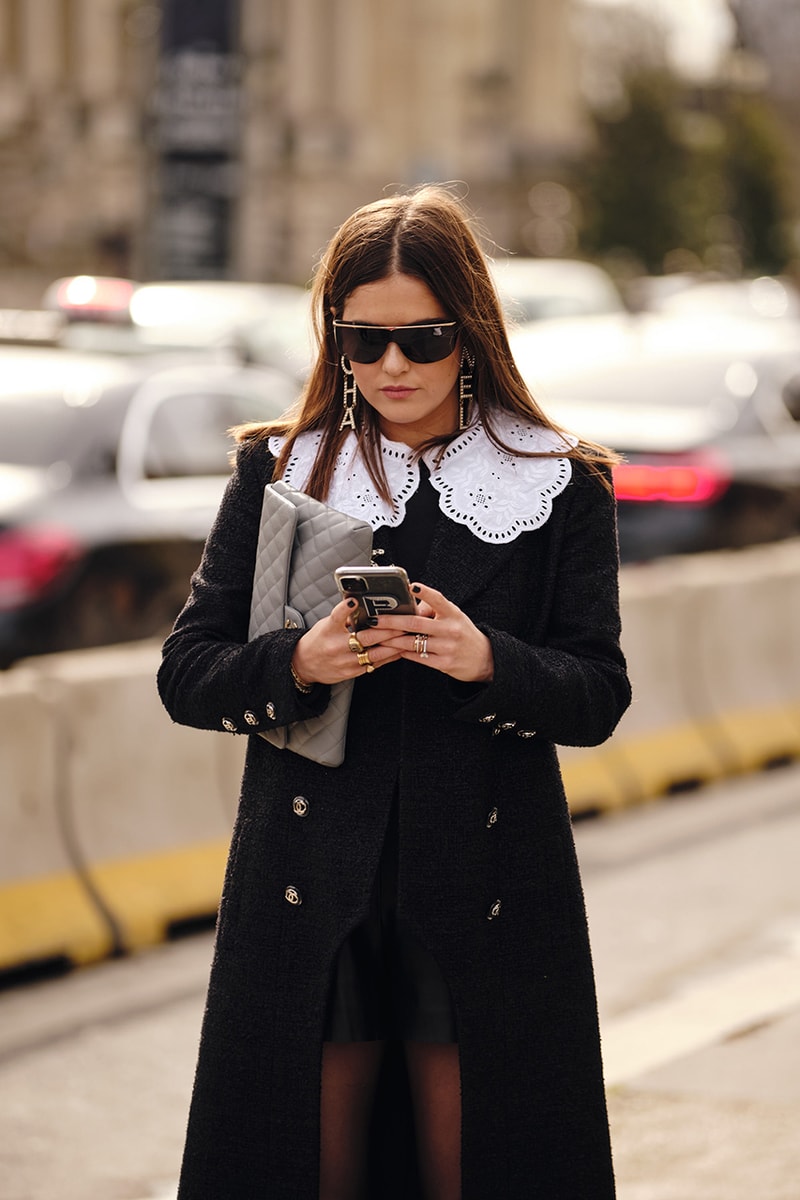 ストリートスタイル：2020年秋冬シーズンのパリ・ファッションウィーク ウィメンズ Streetstyle：Paris Fashion Week Fall/Winter 2020 Paris Fashion Week Fall/Winter 2020 Streetstyle Womenswear Looks HYPEBAE Spotted Bella Hadid Kaia Gerber Michéle Lamy Dior Maison Margiela Louis Vuitton Jordans LOEWE Rick Owens Alexa Chung