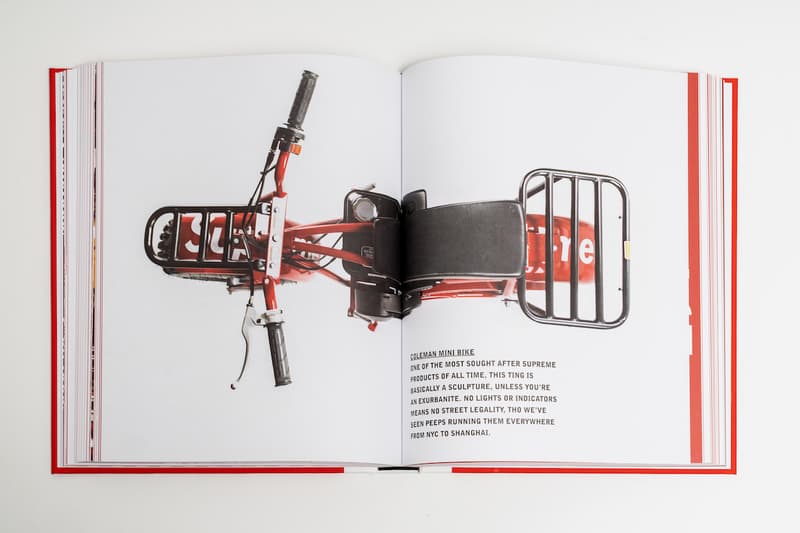 シュプリーム オブジェクト オリエンテッド Supreme のアクセサリーの歴史を網羅した書籍『Object Oriented』が刊行 'Object Oriented: An Anthology of Supreme Accessories from 1994-2018' Book Collector's Item Byron Hawes Catalogue Pictures 25 Year History Spanning Works New York Skateboarding Brand