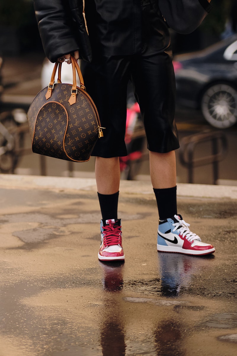 ストリートスタイル：2020年秋冬シーズンのパリ・ファッションウィーク ウィメンズ Streetstyle：Paris Fashion Week Fall/Winter 2020 Paris Fashion Week Fall/Winter 2020 Streetstyle Womenswear Looks HYPEBAE Spotted Bella Hadid Kaia Gerber Michéle Lamy Dior Maison Margiela Louis Vuitton Jordans LOEWE Rick Owens Alexa Chung
