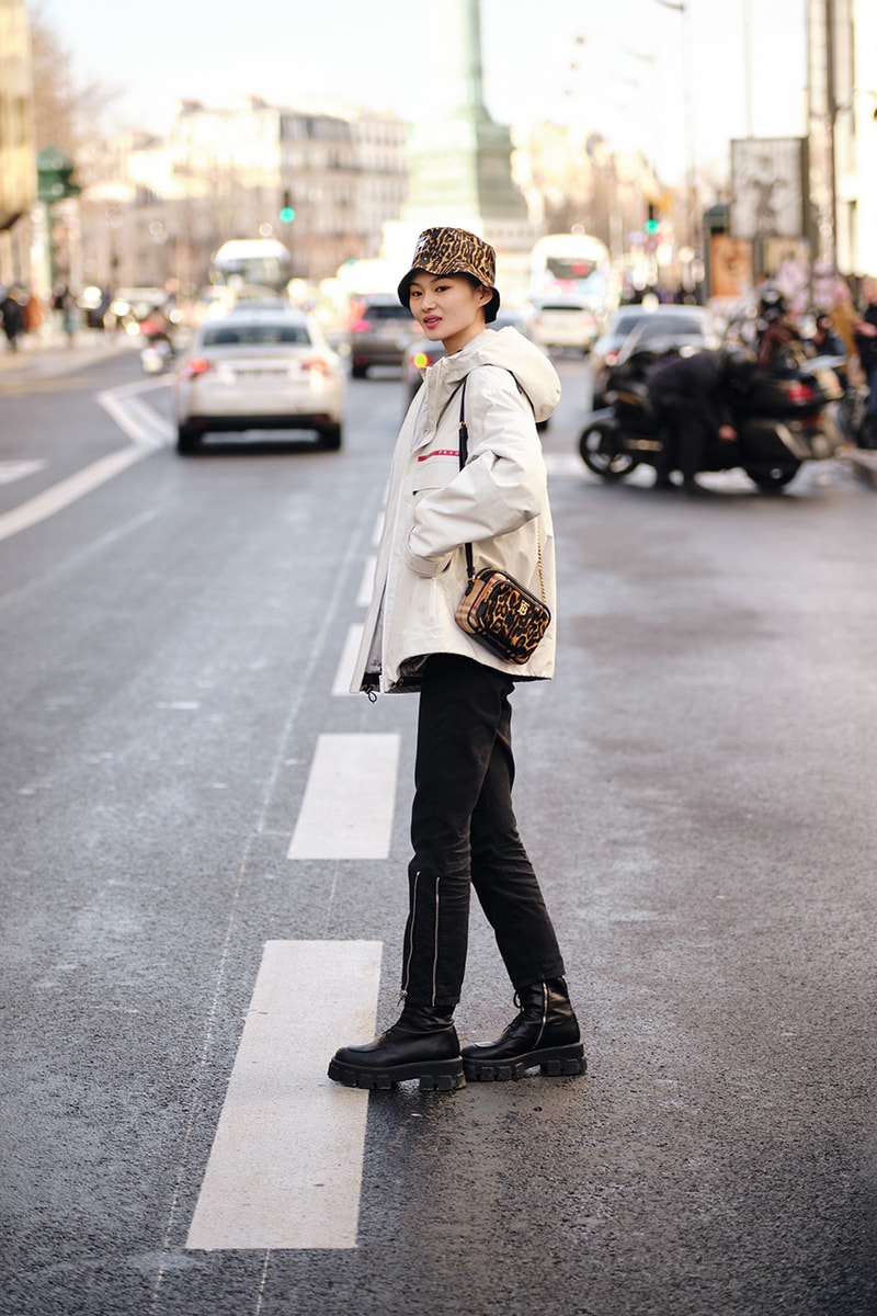 ストリートスタイル：2020年秋冬シーズンのパリ・ファッションウィーク ウィメンズ Streetstyle：Paris Fashion Week Fall/Winter 2020 Paris Fashion Week Fall/Winter 2020 Streetstyle Womenswear Looks HYPEBAE Spotted Bella Hadid Kaia Gerber Michéle Lamy Dior Maison Margiela Louis Vuitton Jordans LOEWE Rick Owens Alexa Chung