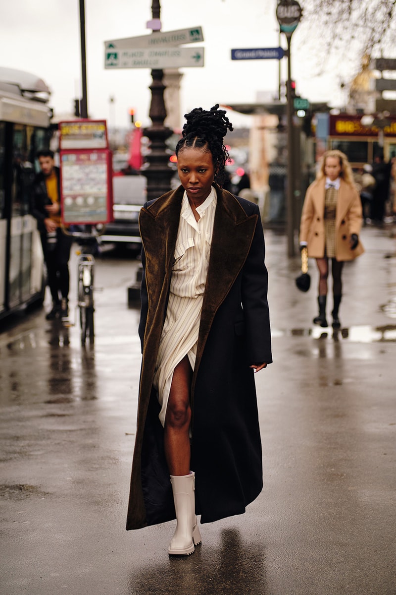 ストリートスタイル：2020年秋冬シーズンのパリ・ファッションウィーク ウィメンズ Streetstyle：Paris Fashion Week Fall/Winter 2020 Paris Fashion Week Fall/Winter 2020 Streetstyle Womenswear Looks HYPEBAE Spotted Bella Hadid Kaia Gerber Michéle Lamy Dior Maison Margiela Louis Vuitton Jordans LOEWE Rick Owens Alexa Chung
