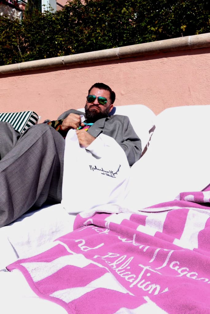 Richardson が LA のホテルからインスパイアされた2020年春夏コレクションを発表 Richardson "Magazine & Publications" Collection SS20 Spring Summer 2020 First Look Release Date Announcement Lookbook Beverly Hills Hotel in Los Angeles Towel Pink Green White T-Shirts Sweater Hoodie Tote Bag Bucket Hat