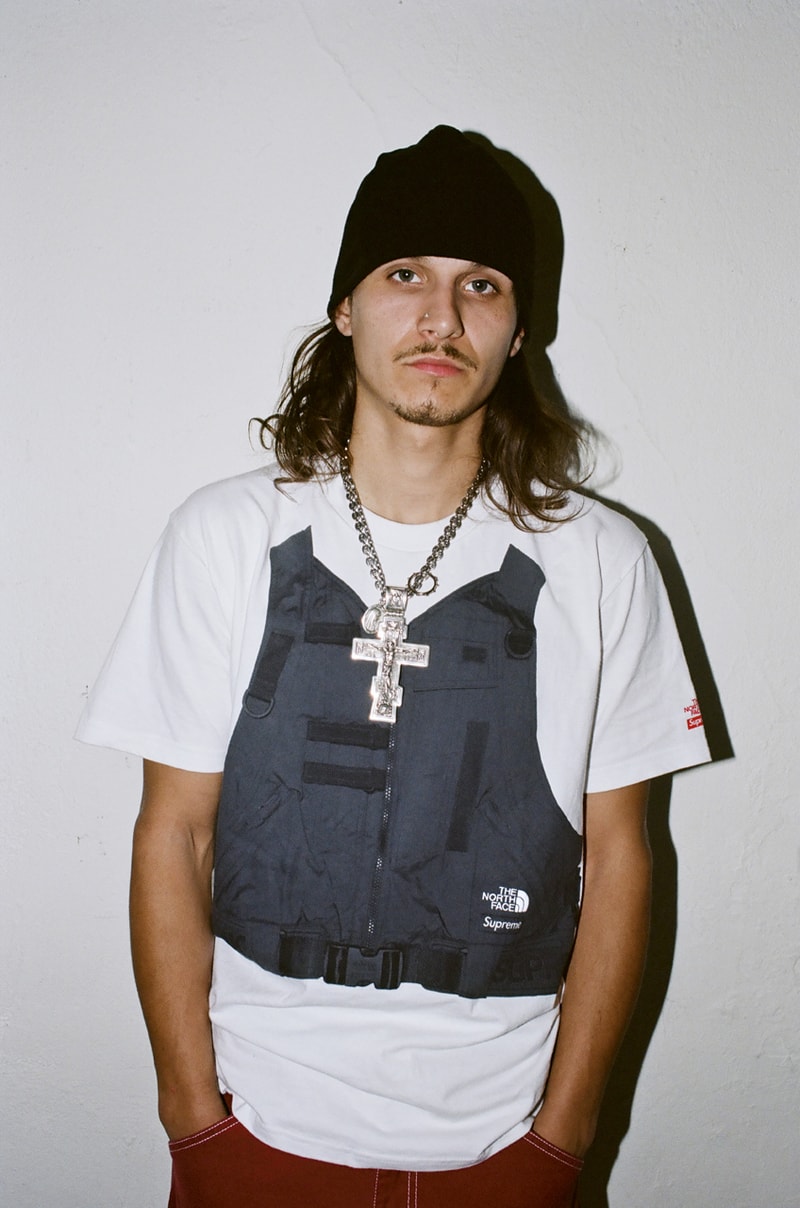 シュプリーム x ザノースフェイスから最新コラボカプセルが登場 Supreme x THE NORTH FACE からバックカントリー対応のRTGシリーズをフィーチャーしたコラボカプセルが登場