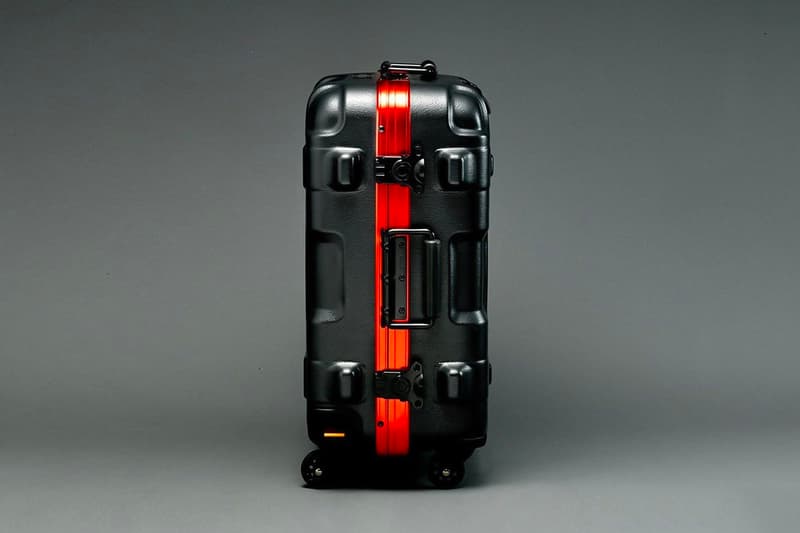 ストリクト ジー STRICT-G × PROTEX からガンダムシリーズをモチーフにしたスーツケースが登場 STRICT-G x PROTEX Mobile Suit Gundam Suitcases zaku Bandai Japan Char Aznable travel luggage