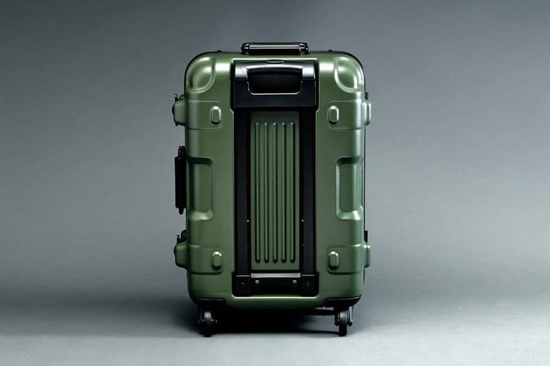 ストリクト ジー STRICT-G × PROTEX からガンダムシリーズをモチーフにしたスーツケースが登場 STRICT-G x PROTEX Mobile Suit Gundam Suitcases zaku Bandai Japan Char Aznable travel luggage