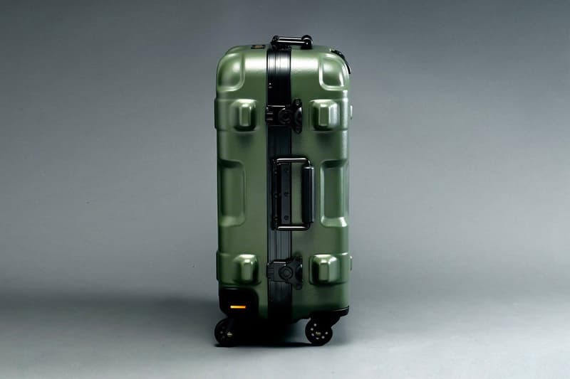 ストリクト ジー STRICT-G × PROTEX からガンダムシリーズをモチーフにしたスーツケースが登場 STRICT-G x PROTEX Mobile Suit Gundam Suitcases zaku Bandai Japan Char Aznable travel luggage