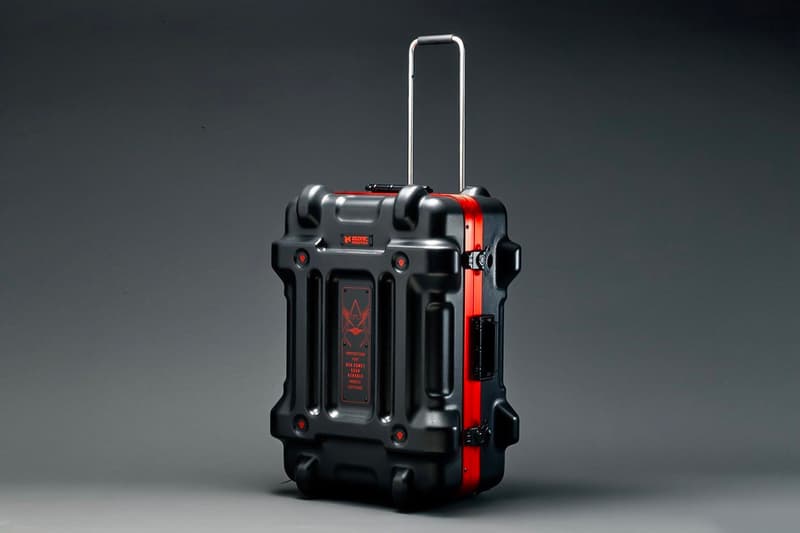 ストリクト ジー STRICT-G × PROTEX からガンダムシリーズをモチーフにしたスーツケースが登場 STRICT-G x PROTEX Mobile Suit Gundam Suitcases zaku Bandai Japan Char Aznable travel luggage