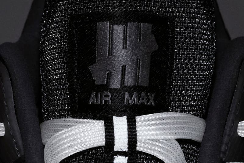 ナイキ アンディフィーテッド Nike x UNDEFEATED による最新コラボ Air Max 90 が登場 UNDEFEATED Nike Air Max 90 Collaboration Release Info Black Blue Buy Price Hoodie