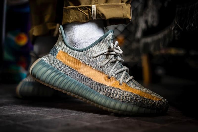 イージーブースト 今夏発売と噂される YEEZY BOOST 350 V2 新色2型の着用ビジュアルが浮上 adidas YEEZY BOOST 350 V2 Asriel Israfil Closer On Foot Look Release Info
