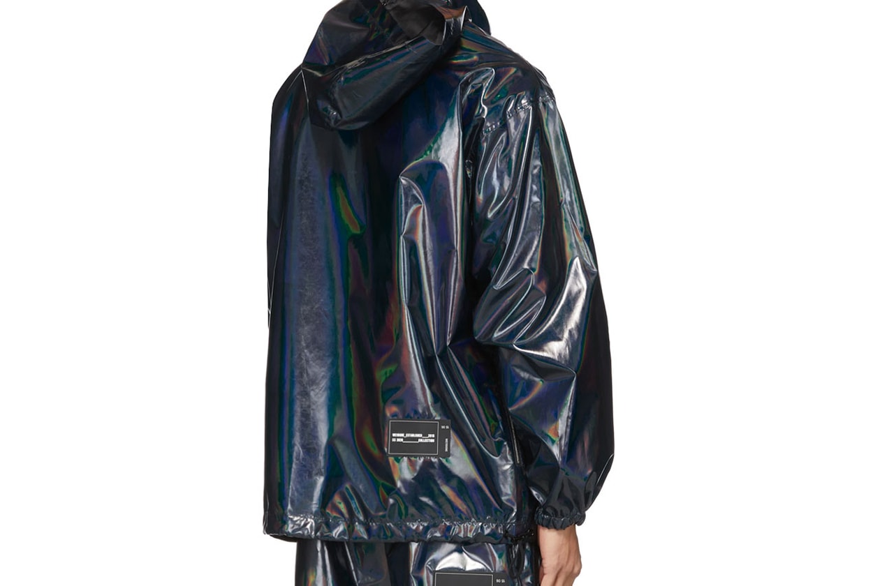 2020年春夏シーズンの注目アイテム：ジャケット編 OFF-WHITE GUCCI BALENCIAGA MAISON MARGIELA NOAH CARHARTT W.I.P. FEAR OF GOD ESSENTIALS CASABLANCA© WE11DONE