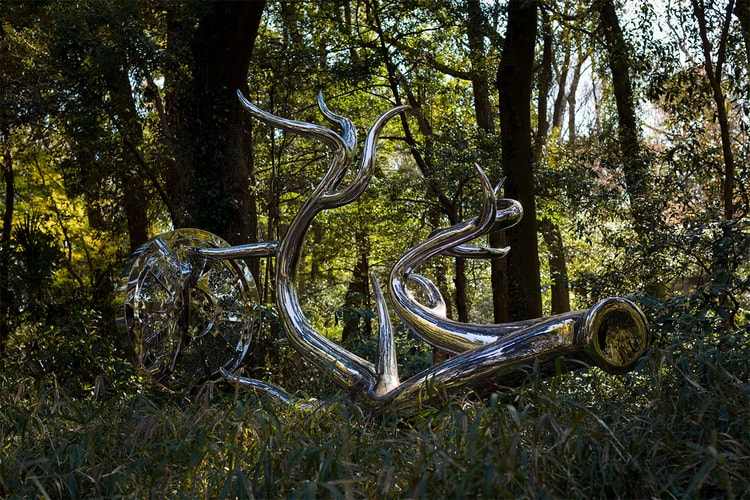 NYを拠点に活動する日本人アーティスト 松山智一が明治神宮の創建100年イベントに参加