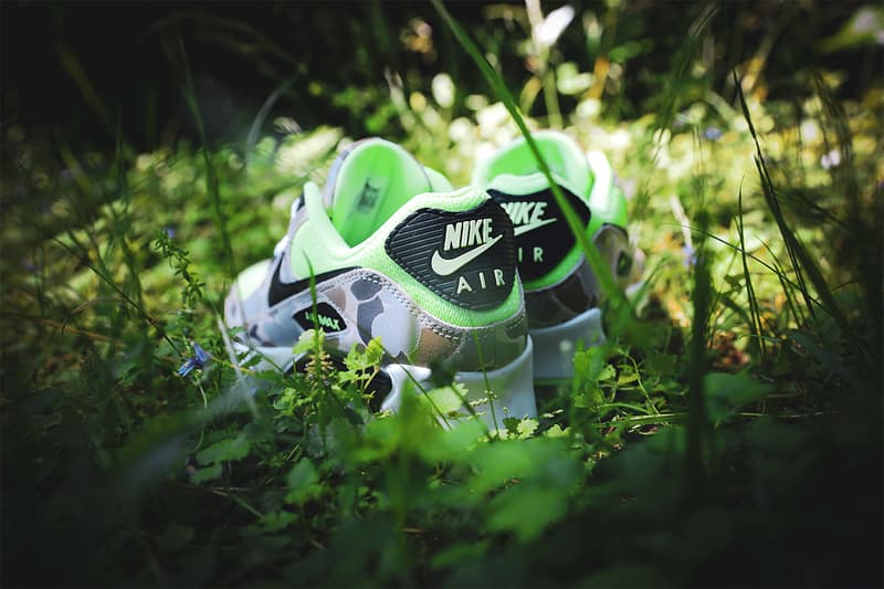 atmos アトモス が Nike Air Max 90 ナイキ エアー マックス 90の新作モデル“Green Camo”を限定リリース