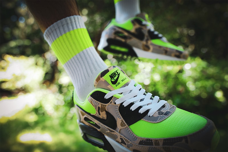 atmos アトモス が Nike Air Max 90 ナイキ エアー マックス 90の新作モデル“Green Camo”を限定リリース