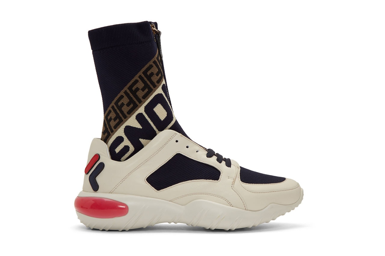 今夏の注目セールアイテム:シューズ編 RAF SIMONS ADIDAS ORIGINALS FENDI NEW BALANCE OFF-WHITE FEAR OF GOD 032C BALENCIAGA DR. MARTENS SSENSE 424 JUNYA WATANABE