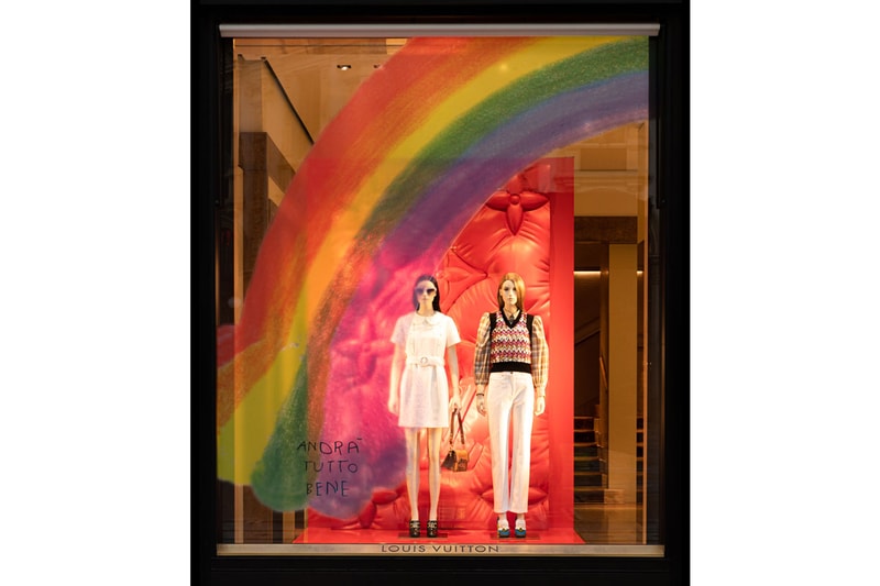 Louis Vuitton が従業員や子供たちを動員したアートプロジェクト“The Rainbow Project”を始動 Louis Vuitton The Rainbow Project Window Designs Paris Madrid Rome Frankfurt Madrid Milan Rainbows Drawings Animations Local