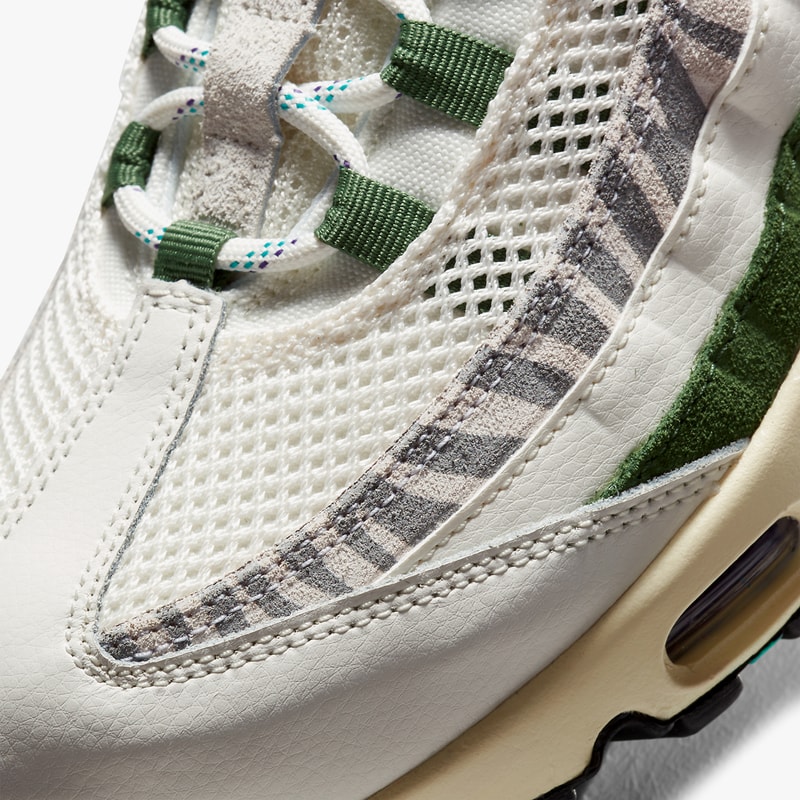 ナイキ エアマックス95 エラ Nike からゼブラ柄を取り入れた新作 Air Max 95 “Era” が発売 nike sportswear air max 95 era sail new forest green CZ9723 100 official release date info photos price store list