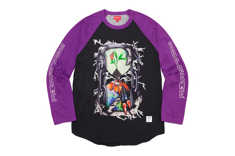 シュプリーム Supreme 2020年春夏コレクション発売アイテム - Week 11 今週のラインアップは、イギリスの老舗アウトドア・ライフスタイルブランド〈Barbour（バブアー）〉とのコラボピースを筆頭に、タイダイ染のフーディから“World Famous”が配置されたジップアップフーディ、ラグランのロングスリーブTシャツ、半袖シャツといったトップス類、1987年創業の「S&M Bikes」によるBMX ダートバイク、ポンチョなど遊び心に富んだプロダクトまでが並ぶ。