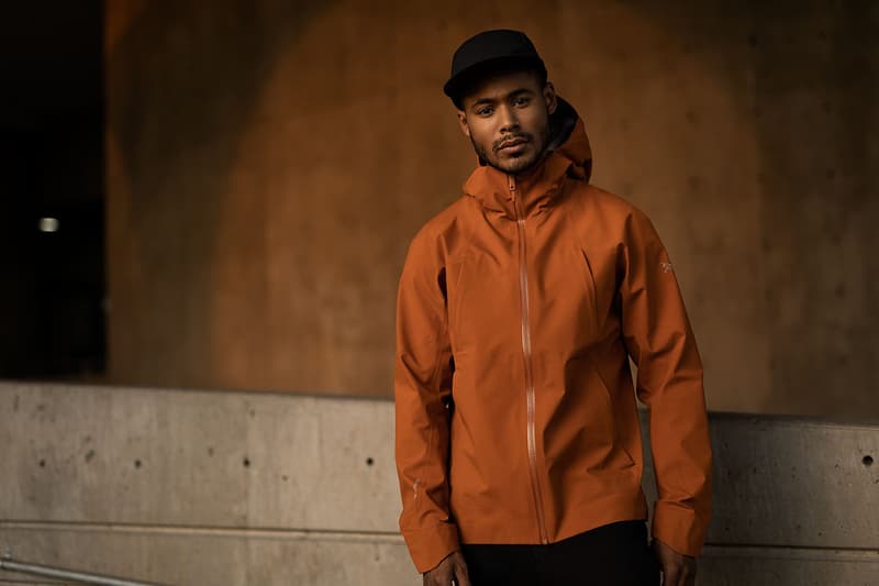 アークテリクス ARC’TERYX が快適性と利便性にこだわった新作の GORE-TEX ジャケットを発売 