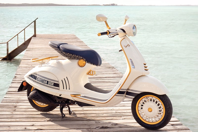 Dior のブランディングが施された Vespa 946 スクーターが登場　Vespa 946 Christian Dior Custom Scooter Spring 2021 Maria Grazia Chiuri oblique logo pattern