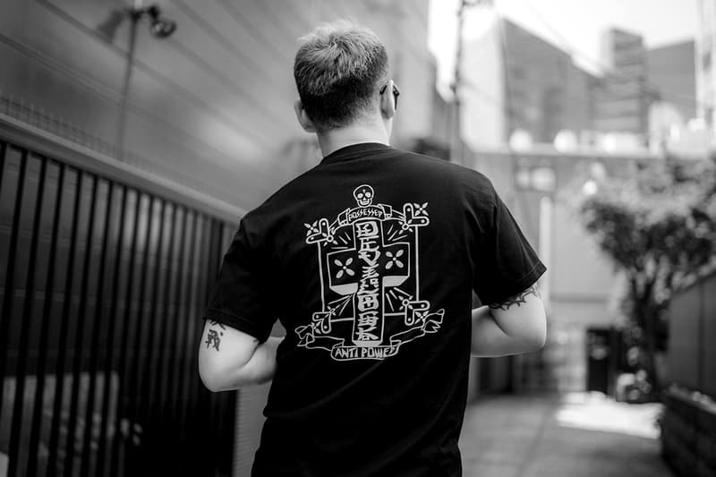 デビロック フィールライク 伝説的ブランド DEVILOCK が FEELLIKE とのコラボTシャツを発表